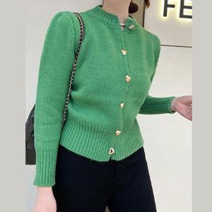 숏 라운드넥 하트 가디건 크롭 니트 퍼프 셔링  코디