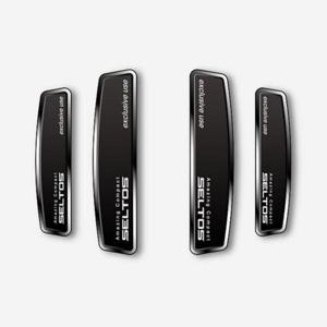 셀토스 블랙 쉴드 엠블럼 도어가드