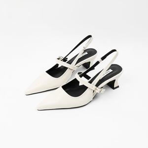 [신난다슈]여성 슬링백힐 5cm 스틸레토 슬링백 구두 펌프스 힐 미들힐 EF243075 아이보리