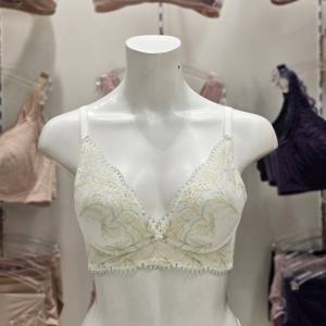 [트라이엄프] 수입 아쿠아 러쉬 볼륨 몰드 노와이어브라 TCES169049 GT