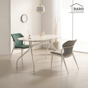 라로퍼니처 셀티 1500 유광 타원 포세린 통 세라믹 4인 식탁 세트 (식탁+의자2)
