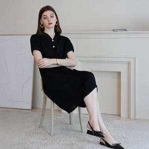 [요이츠]V라인 다이애그널 플리츠 드레스_YJ05WNPOP05_BK1