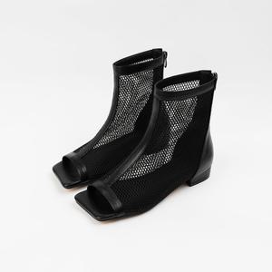 [신난다슈]여성 앵클 부츠 2cm 숏 플랫 앵글 부츠 샌들 망사 그물 발편한 BL257740 블랙