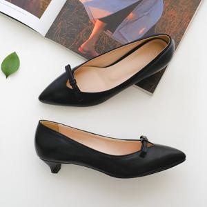 갓슈 제니리본 3cm 로우힐 펌프스 빅사이즈