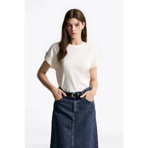 [타미힐피거종합관] 여성 골드 버튼 모던 티셔츠 (T22F6TTO031WT1 YA8)