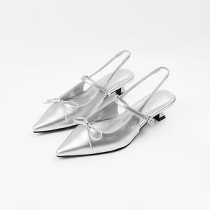 [신난다슈]여성 슬링백 힐 4cm 스틸레토 슬링백 구두 펌프스 발편한 쿠션 FL257002 실버