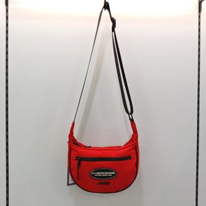 [지프]체로키  반달   미니 크로스백JP0GAU525_BP