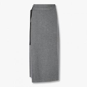 보브  (7155450006) 벨티드 랩 니트 스커트