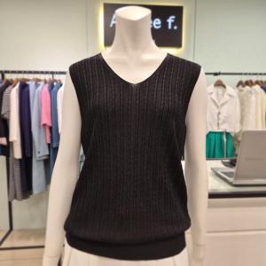 아니베에프 세이브존01 꽈배기무늬 V넥 나시 니트티 A5FKPO510