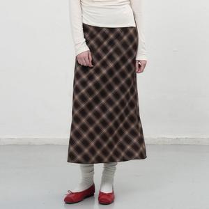 WOMAN 빈티지 체크 롱 스커트 [BROWN] / WBE3L13506
