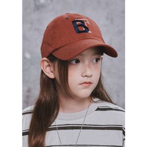 [블루테일HU] (AZG3AH01BN) 브라운 로고 자수 볼캡