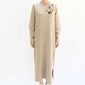 [비꼴리끄(여성)]캐시 울 라운드 니트 원피스 B234KO2010