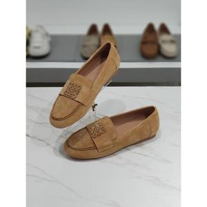 한슈 세이브존03 여성 가죽 로바 세무 로퍼 단화 1.5cm AGHS113083gdA