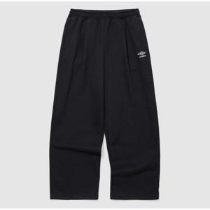 엄브로 에센셜 기모 와이드 스트레이트 팬츠 BB UP423CFPN3 BLK0 MGR0