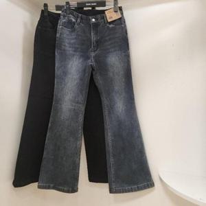 뱅뱅 HC15 뱅뱅 겨울 여성 허리인밴드 밍크보아 본딩 스판 브츠컷 청바지 NQL851