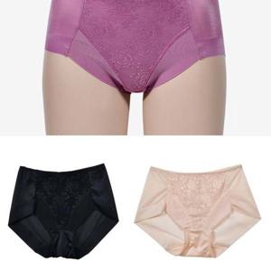 여성미 넘치는 은은한 플라워 레이스 여성 삼각 햄팬