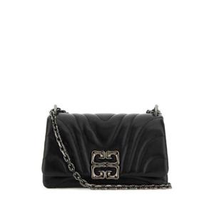 GIVENCHY 블랙 가죽 스몰 4G 소프트 숄더백 BB50Z5B22K 001