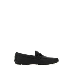 SALVATORE FERRAGAMO Black leather Front loafers 02B7967133302E NERNERLIGGRE