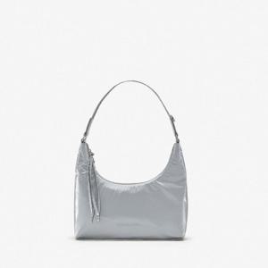 뉴발란스크로스백 DQJ NBGCFSW106-91 글로시 태슬 미니 호보백