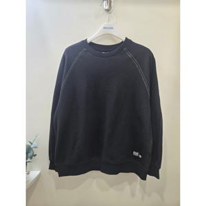 [에꼴리에]배색 스티치 맨투맨티 26A54010