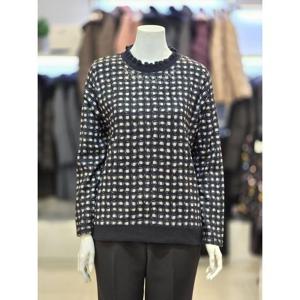 세리아 세이브존07 프릴넥 배색 긴팔티셔츠 254508