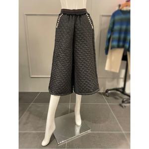 르니앤맥코이 진주 주머니 퀼팅 와이드 슬랙스 (MM12SL005FCY)