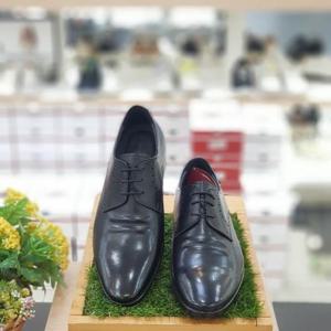 허시파피 세이브존04 남성컴포트셔링펀칭드레스 3MMDISDDJSK532