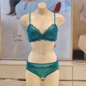 [비비안] 꾸뜨르패치자수 부직포브라와레이스팬티(BR980A-BP980A)