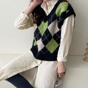 도톰한 다이아 루즈핏 가일 니트 조끼 오버 베스트