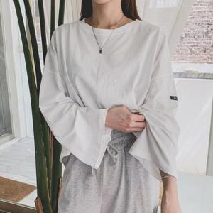 [시스터즈] 심플 시크 무드 블랙라벨 포인트 티셔츠