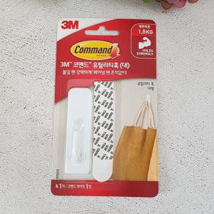 3M 코맨드 유틸리티 훅 대 1개입(제한하중 1.8kg)