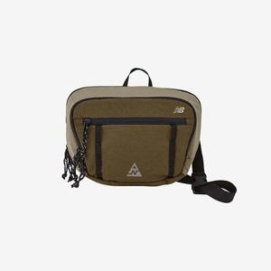 [뉴발란스 가방] 아웃도어 크로스백 - NBGCCAF501_49