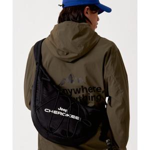 [지프]공용) 지프 스트링 반달 슬링백 가방 JP0GAU524