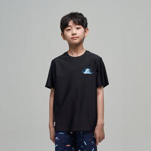 [내셔널지오그래픽 키즈] K242URG710 데일리 워터 반팔티-1 CARBONBLACK