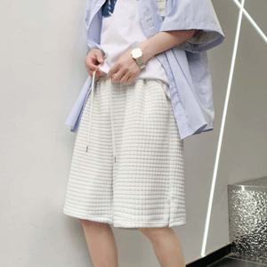 [모로엠]여름 남성 와플 엠보 루즈핏 반바지 LD-PTH-QSIS373