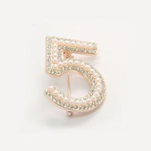 파이브 펄 브로치OC2