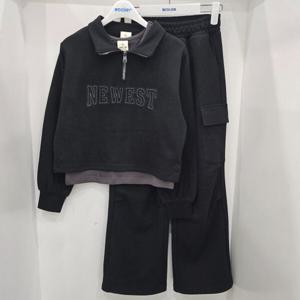 [에꼴리에]반오픈 카라 레이어드 나시세트상,하세트(24RT783784)