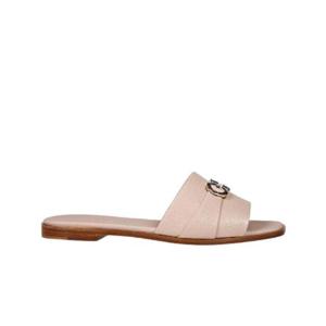 페라가모 간치니 오너먼트 플랫 슬라이드 핑크   D 01E565-758085