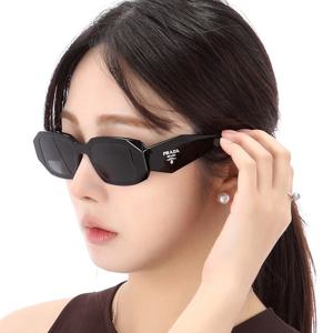 25SS 프라다 심볼 선글라스 0PR 17WS 1AB5S0