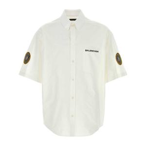 발렌시아가 화이트 버튼다운 칼라 반팔 셔츠 830980TRM28 9000