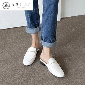 [애슬릿] 라운드 여성 금장 버클 뮬 블로퍼 2.5cm