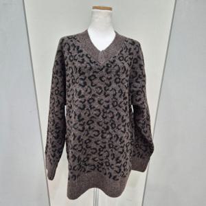 [나인스텝]리아나호피브이넥니트 N24NW4451_YS