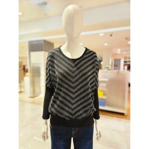 [르니앤맥코이]가오리핏 V스트라이프 니트MM11KN705FJY