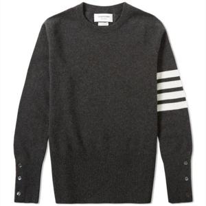 톰브라운 긴팔 티셔츠 MKA001A 00011 022