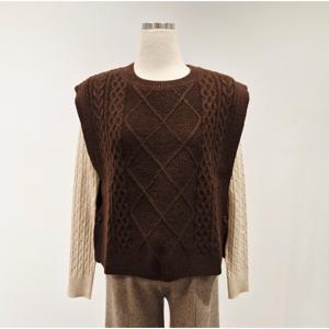 [비지트인뉴욕]와끼 단추 여밈 니트 조끼 VBBVK70