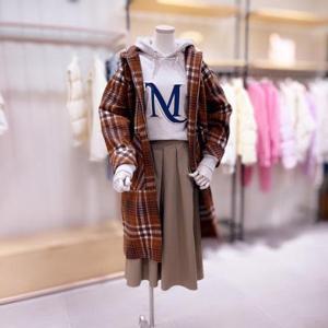 [시에로]SH4CTF431_캥거루 포켓 체크 후드 롱 코트