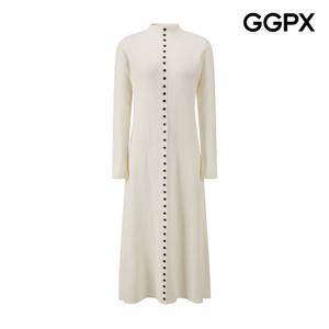 [지지피엑스]블랙 버튼 디테일 플레어 니트 맥시 원피스 GPBOP009F