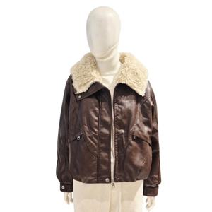 [에이비에프지]뽀글이퍼 카라넥 페이크 가죽 점퍼 ADA1HL02A