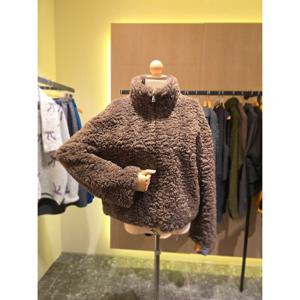 [러브앤쇼] 덤블 퍼 하프넥 점퍼 GCFLGJP03