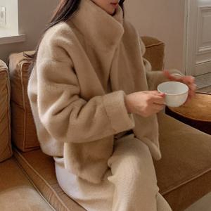 [드넬]오드FUR코트DWJ54105A